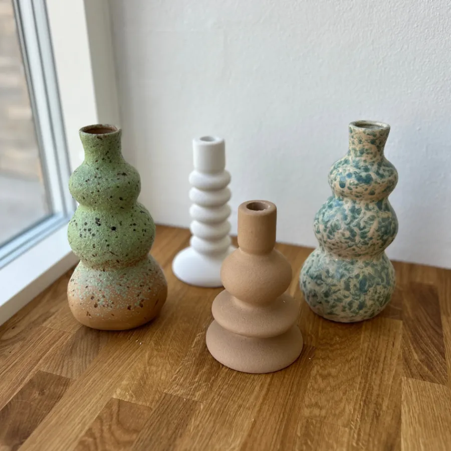 Basic u0026 More COSTI Lysestage (10,7x10,7x18,5cm) Hvid> Julegaver Til Hende|Lysestager & Stearinlys