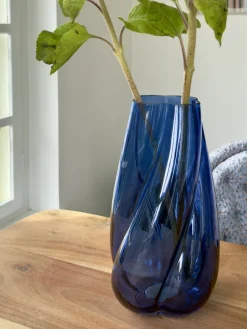 Basic u0026 More Glas Vase MEVA (15,5x17x28cm) Blå> Julegaver Til Hende|Vaser & Krukker