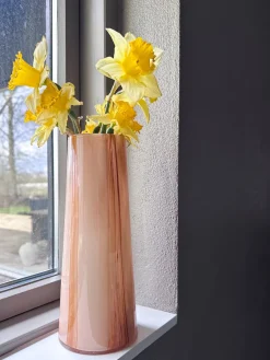 Ukendt Høj smal glasvase, creme m/strib> Julegaver Til Hende|Vaser & Krukker