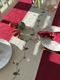 Basic u0026 More Julebordløber m Broderi (30x180cm)> Borddækning Til Jul|Duge