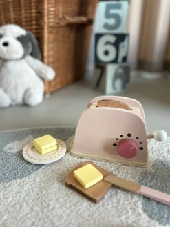 Basic u0026 More Trælegetøj Toaster Sæt><noscript><img width=