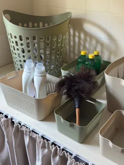 Basic u0026 More Vasketøjskurv plast i Grøn MARTIN (Ø39x40 cm)> Rengøring & Vask